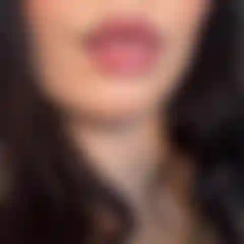 Engulo e me submeto.