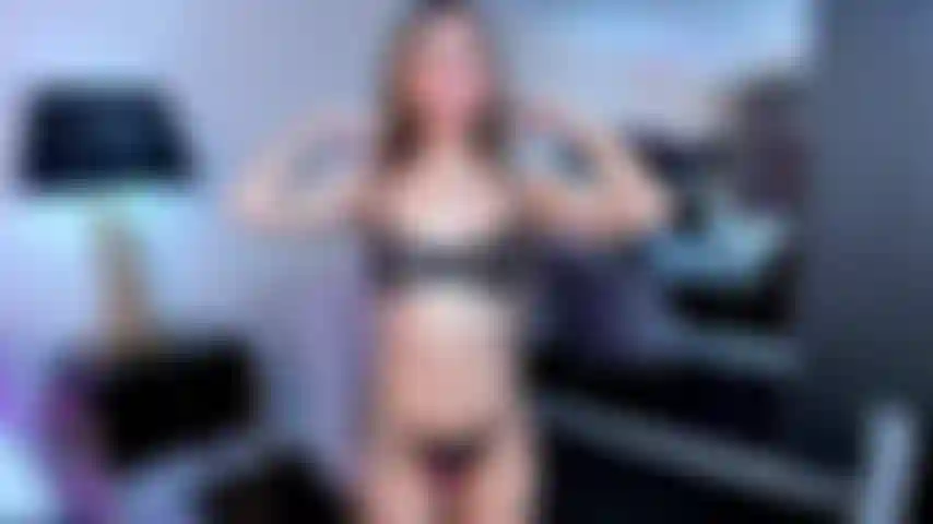 O plug está dentro, e cada movimento me lembra disso… estou me masturbando devagar, sentindo-o dentro de mim, e está tão gostoso que não consigo ir mais rápido mesmo que eu quisesse pussy gapelush in pussyanal plug doggy fuckblowjob.