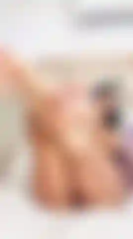masturbating my pussy while sucking my toes