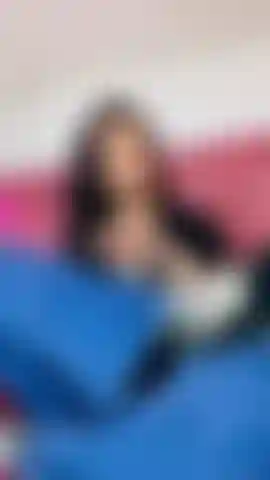 show feet and suck my fingers with A lot of saliva