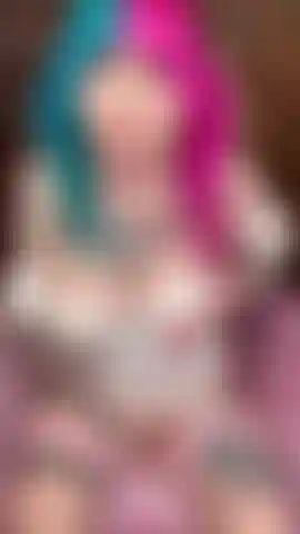 Implorando pelo seu creampie (com vibrador gozando).