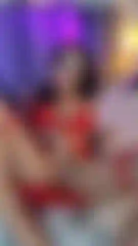 I love you to watch me while I warm up for you