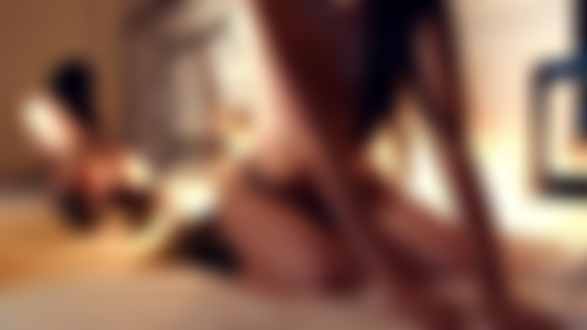 A latina mais sexy que você verá (topless).