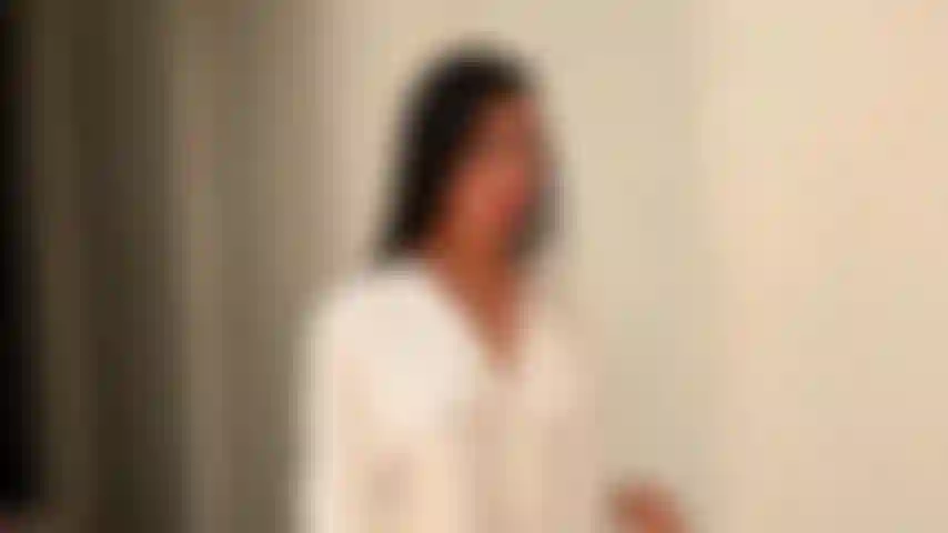 Gosto de molhar o corpo, de me sentir molhada.