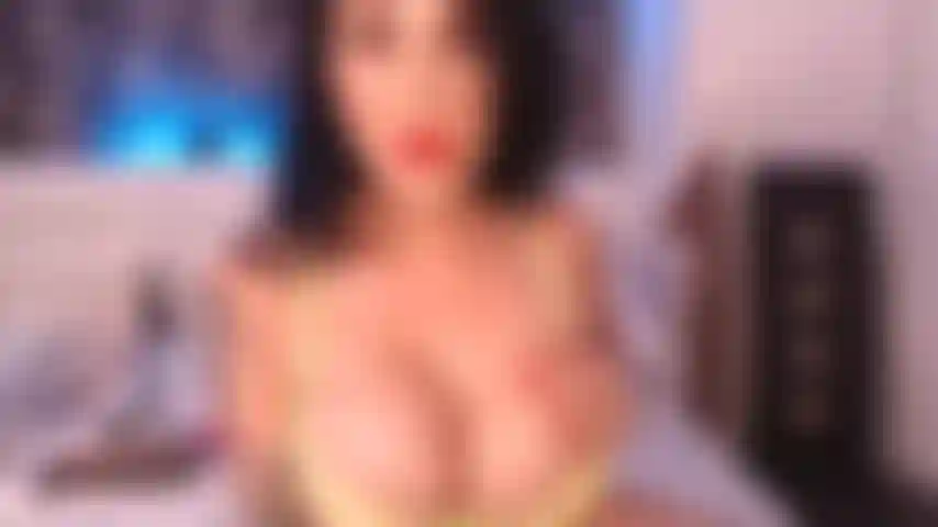 Joi...A aula começa agora. A professora milf mimi exige sua atenção com minhas instruções de punheta.