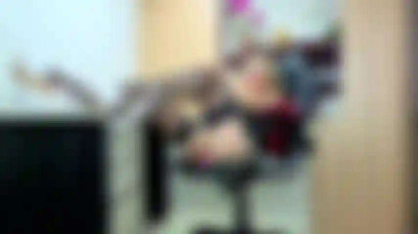 Fuck me in the office with your big cock