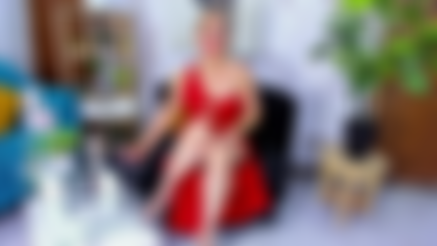 Faça-o_rápido_e_não_pare_na_sala_de_estar.