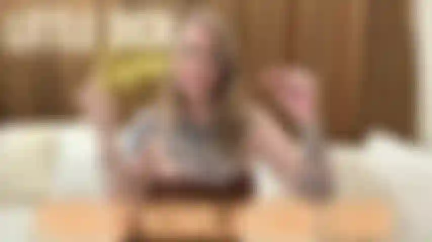 Tarefa pública de pau pequeno.