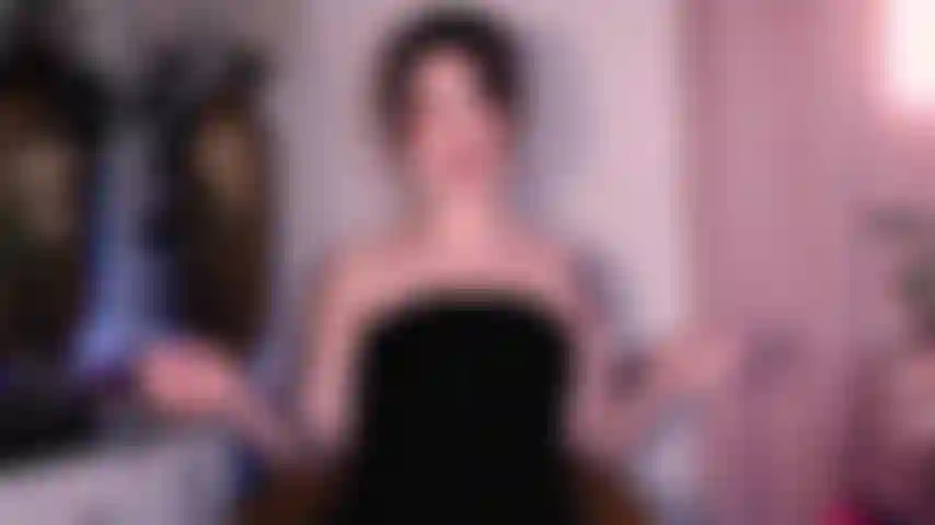 Namorada manipuladora, te torna gay.