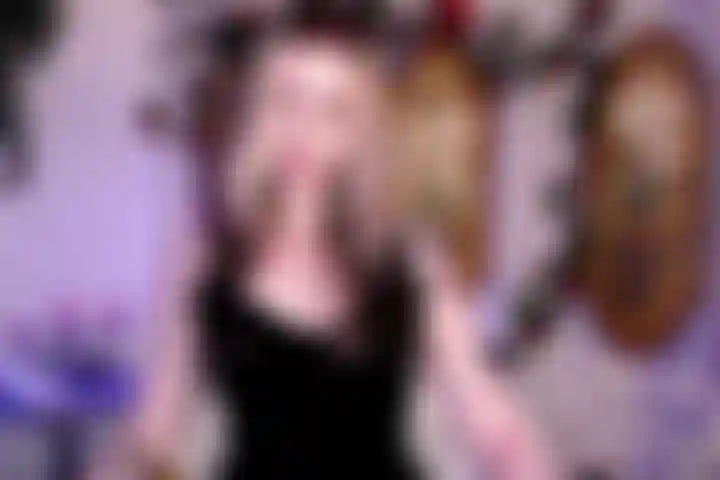 Bad boy/remo castigo.