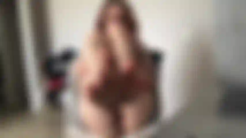 Levanta os pés e brinca!