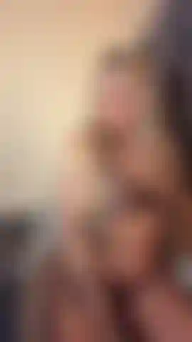 Vocês pediram… e eu fiz 😉 meu vídeo mais novo está pronto—tão quente que você não vai querer compartilhar 🤫 compre agora e veja tudo que eu guardei só para você " quer que eu adicione seu preço, nome, ou deixe mais curto/longo? 😊.
