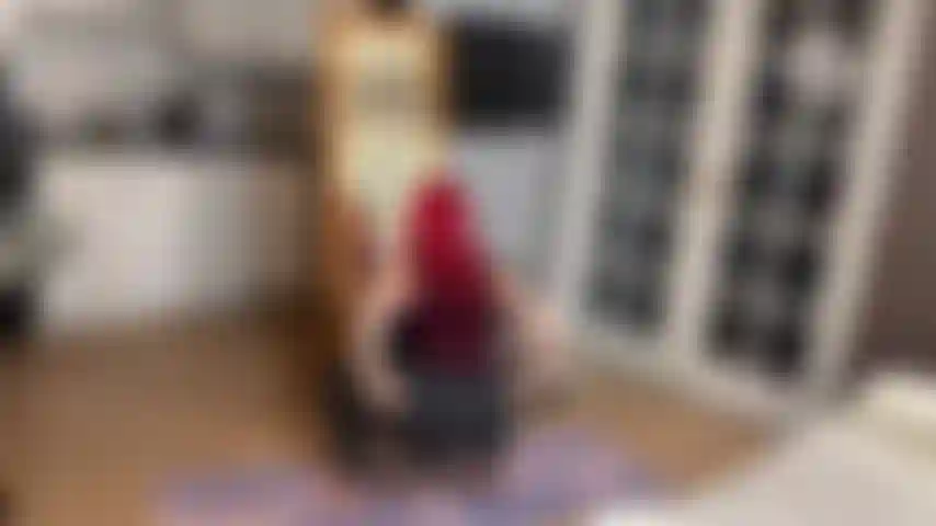 Roleplay de madrasta - adoração de bunda, pov boquete com vibrador esguichando esperma na bunda/idiota espalhado.