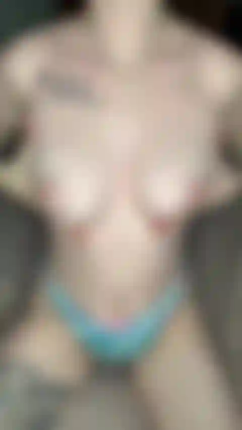 Esvaziando esses seios.