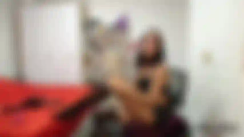 Deusa, pés descalços, contagem regressiva para gozar - adore e obedeça!