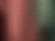 Close extremo das meias de nylon da minha amante. Essas pernas sensuais bem na frente dos seus olhos enquanto você se ajoelha.