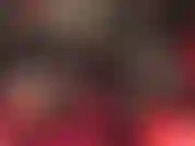 Meias-calças sensuais em camadas e pernas de meia-calça que deixam seu pau de escravo coberto de náilon completamente louco. A deusa te prendeu entre suas meias de náilon.