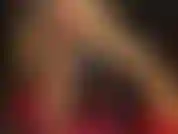 Com camadas de meia-calça bronzeada incrivelmente brilhantes.