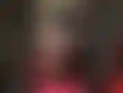 Essas pernas gostosas são a sua ruína. Viciada nas minhas pernas e pés longos e sensuais, aqui em meia-calça preta transparente, os dedos subindo lentamente pelas pernas...