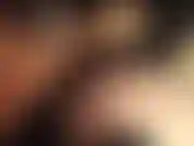 Alimentadora de esperma em close-up extremo - adoro a cabeça saborosa do pau enquanto a patroa olha para você alimentando-o com aquela carga saborosa.