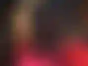 Curve-se diante de sua imperatriz de látex, adore minhas botas e meu macacão de látex genuíno.