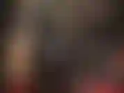 Senhora vivian, em um macacão preto de látex justo e capuz de borracha, luvas de látex e uma grande cinta-liga branca. - Adoro a perfeição fetichista brilhante em uma cinta-liga justa com dominação de cinta-liga.