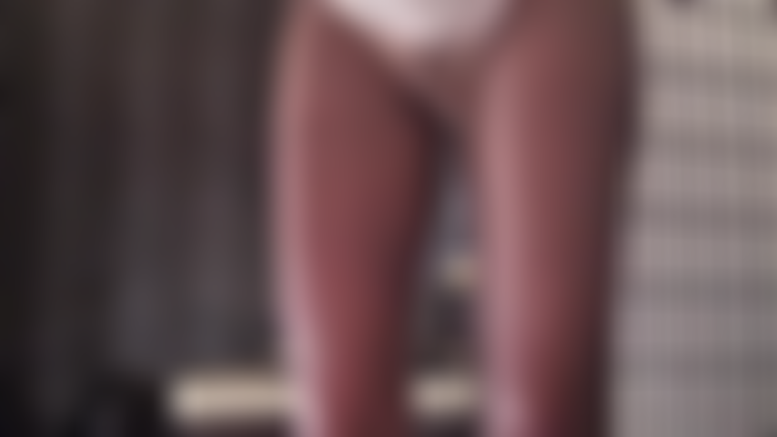 Você ama o jeito como calcinhas de cetim com costas largas e calcinhas cinta se ajustam às minhas curvas.