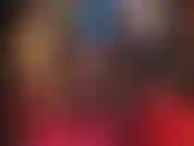 Adoro o grande pau branco da sua rainha do látex. Sua rainha sabe exatamente o que você precisa, você precisa da minha carne gostosa e grossa. Minhas pernas, minha bunda, meu pau - tire a língua para lamber e chupar.