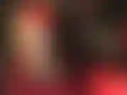 Uso uma linda calcinha rosa de cetim com decote nas costas por baixo de uma meia-calça listrada nude bem transparente.