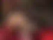 Sua deusa, vestida com látex, body de náilon e camadas de meia-calça brilhantes, exibindo suas maravilhosas pernas longas em sapatos sensuais de salto alto e botas de couro.