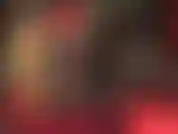 Punheta é bom para a patroa ficar de pé com as pernas cruzadas e a bunda.