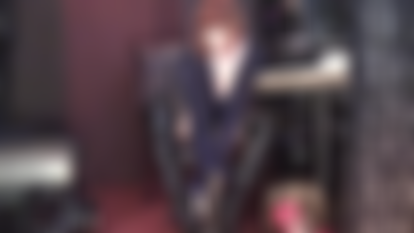 Seu pintinho é inferior aos grandes paus pretos da minha patroa. Um pau grande te excita tanto que você vai agradar qualquer um que eu apontar o dedo, com a boca aberta para receber as gozadas mais grossas.