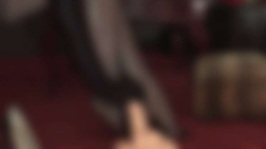 Punheta reversa com meias-calças, fetiche por pés, provocação de nylon.