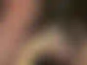 Olhe nos meus olhos enquanto eu lentamente acaricio o esperma do seu pau usando um par de luvas de látex médicas.