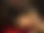 Dominadora de borracha - você ama tanto esses sapatos de couro rendados e pernas de meia-calça que quer esfregar seu pau neles, ordenhado pelas luvas da senhora.