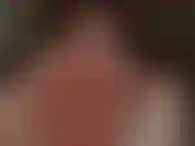 Pés, pernas e bunda descalços - a amante tira as meias para colocar seus incríveis pés nus bem na sua cara. Você não consegue resistir aos meus dedos sensuais, solas, arcos, das minhas pernas até a minha bunda...