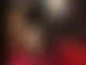 As curvas incríveis da senhora em látex preto e branco brilhante e justo. Adoradora de bundas, com fetiche por pés, pernas de meia, com fetiche por cuspe.