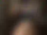 Salto plataforma altíssimo. Você adoraria sentir aquele salto agulha extra longo e brilhante preenchendo seus orifícios.