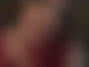 A dama de vermelho - provocação com batom sexy, adoração facial, lindos lábios de batom vermelho para combinar com meu vestido e luvas.