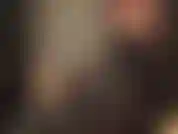 Pequeno chicote vermelho - a senhora exige adoração de suas botas altas e brilhantes. Use sua língua para limpá-las. Se não for feito corretamente, você sentirá a fúria do meu chicote em suas costas e em suas bolas.