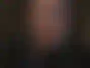 A senhora acaricia seu enorme pau preto com luvas de couro. Olha você com tanta fome de pau, abrindo a boca, a língua esticada implorando para sugá-la até secar e engolir aquela carga enorme.