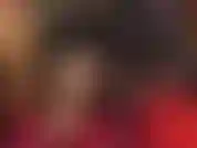 Minhas pernas longas e brilhantes de meia-calça são sua fraqueza absoluta. Te deixo babando enquanto exibo minhas pernas cruzadas sensuais em meias de náilon e saltos, te provocando com balanços e brincadeiras de sapato.