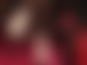 Tenho fetiche por meias fofas - adoro os pés das amantes com meias lindas, extremamente macias e fofas sobre meias-calças marrons opacas e com saltos plataforma.