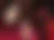 Tenho fetiche por meias fofas - adoro os pés das amantes com meias lindas, extremamente macias e fofas sobre meias-calças marrons opacas e com saltos plataforma.