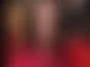 Fetiche por pés descalços - meias de látex sensuais combinam bem com meias de náilon vintage, mas o que você realmente quer é chegar ao que está dentro dessas meias de náilon... Pés descalços macios e sensuais.