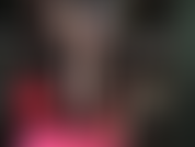 Fetiche por saltos altos, adoração por bunda, meia-calça e calcinha de renda.