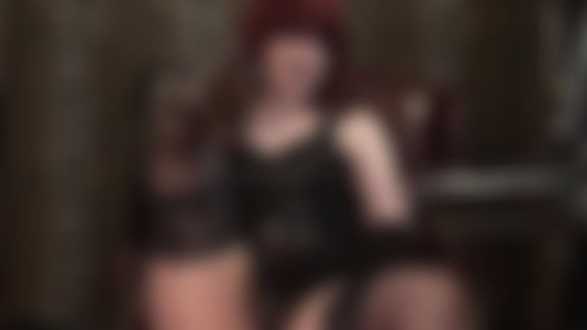 Você merece uma boa trepada com minha menor cinta-caralho, vinte centímetros de pau preto, enquanto eu trabalho cada centímetro em sua bunda de vagabunda, esticando os braços para sentir o quão duro você está para o meu pau, bolas tão cheias!