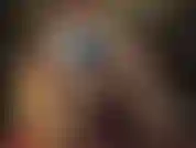 A senhora acaricia seu bbc em meia-calça preta transparente e látex.