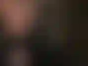 Fetiche por luvas de couro - sua deusa do couro entende seu amor por luvas sensuais e apertadas... No seu rosto, na sua boca, no seu pescoço... E em todo o seu corpo.