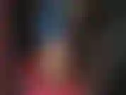 Adoro pernas - a amante sabe o quanto você ama pernas longas, vestida com meia-calça nude e pés de peep toe. Sente-se, adore e tente não babar em si mesma enquanto aproveita essa provocação.